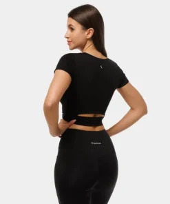 Crop top Eve z wycięciem