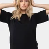 Klasyczny T-shirt Cozy Leisure