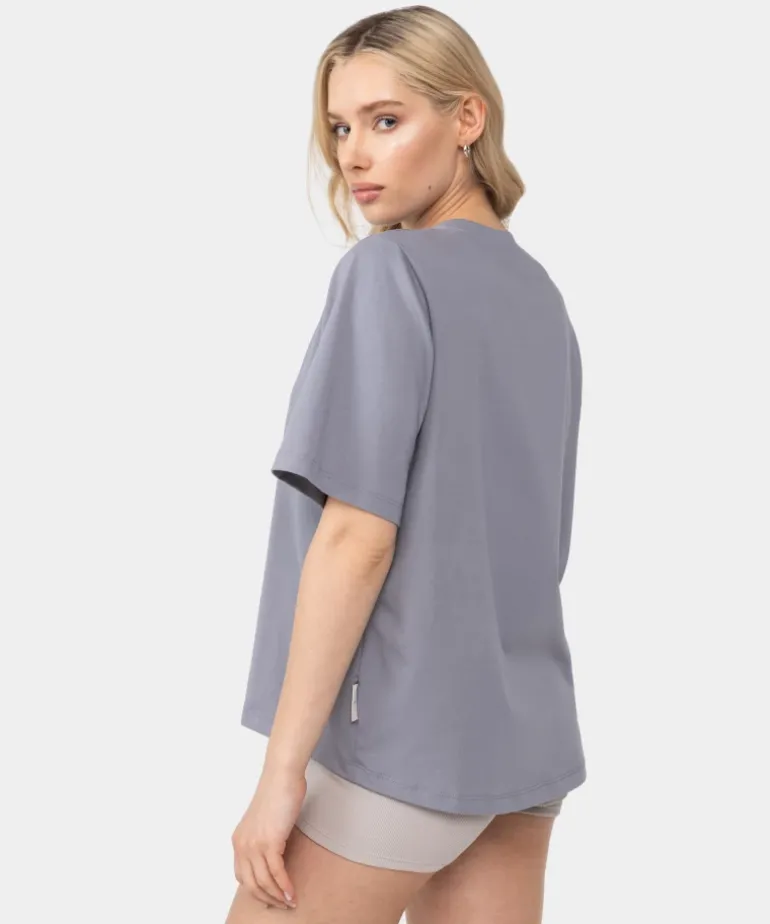Klasyczny T-shirt Cozy Leisure