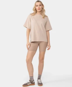 Klasyczny T-shirt Cozy Leisure
