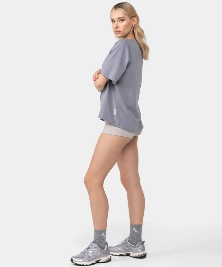 Klasyczny T-shirt Cozy Leisure