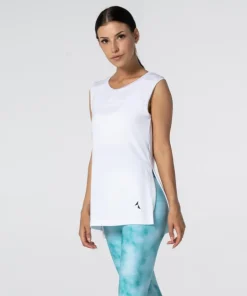 T-shirt Slit