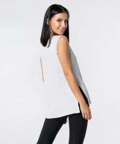 T-shirt Slit