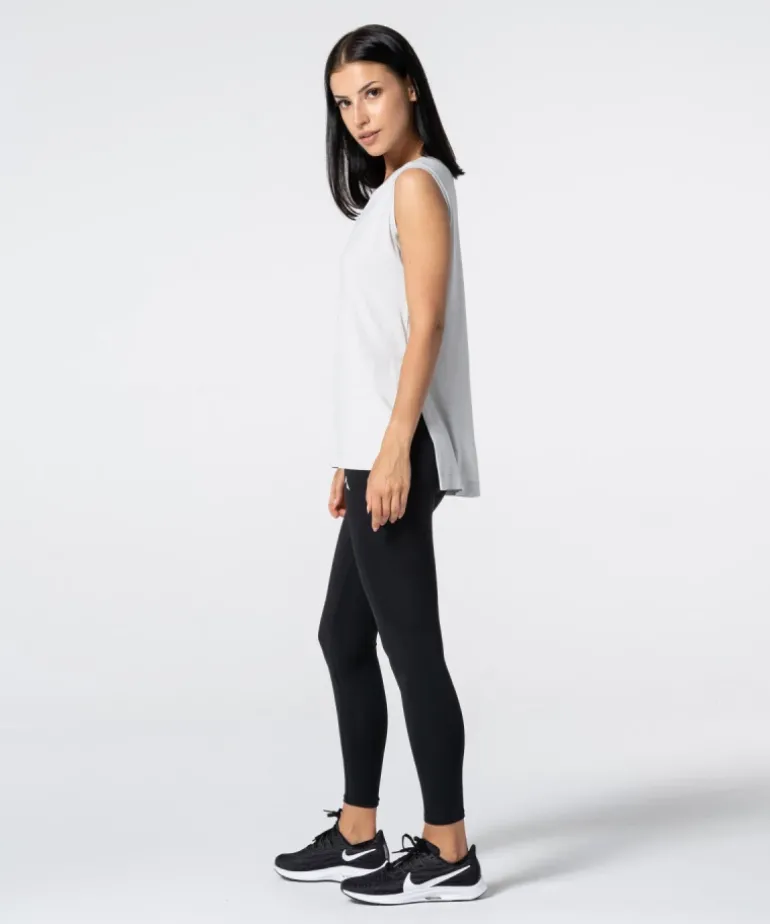 T-shirt Slit